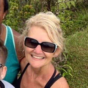 Meet your Posher, Vickie